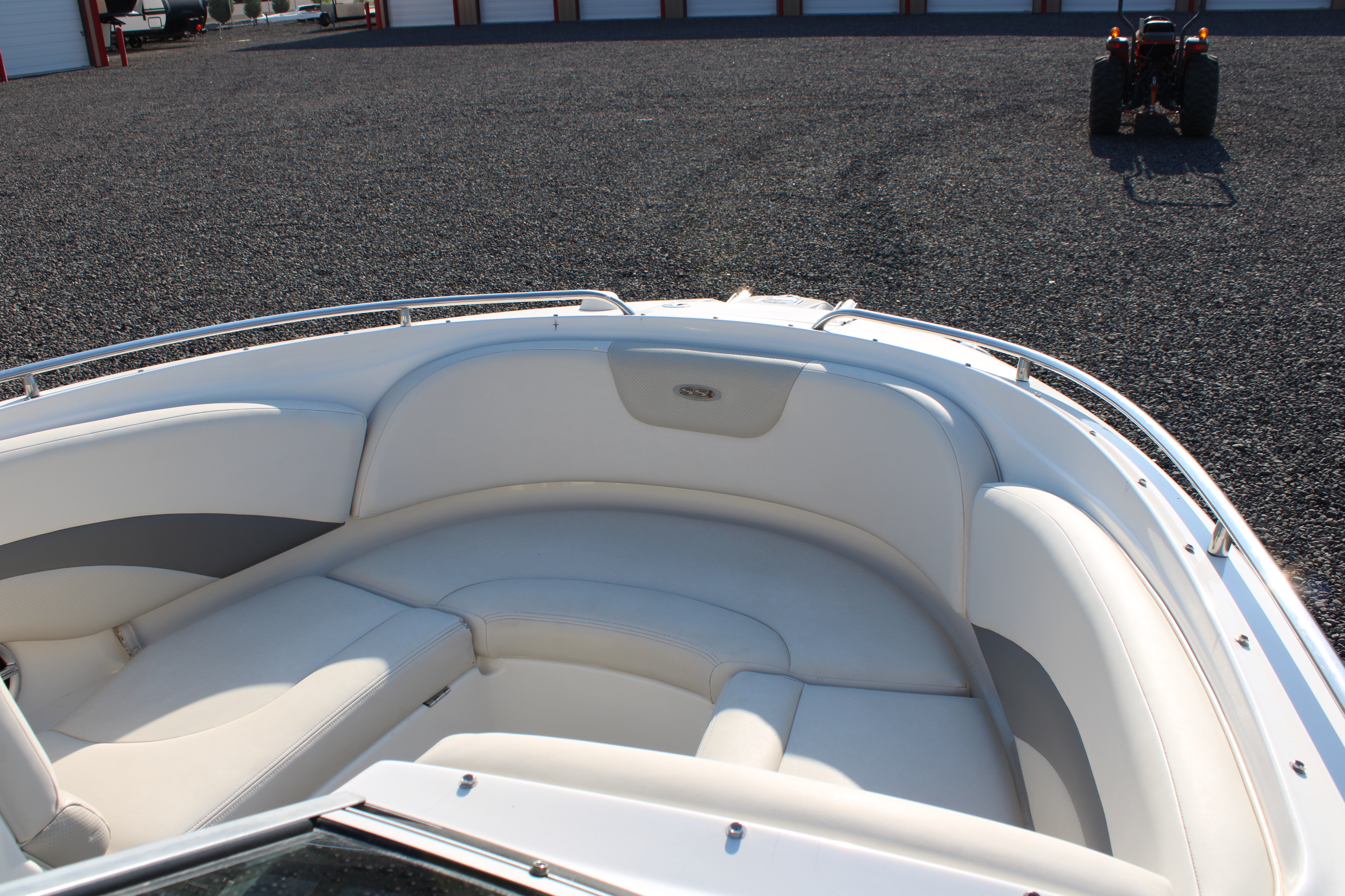2006 Chaparral 236 SSI Boat