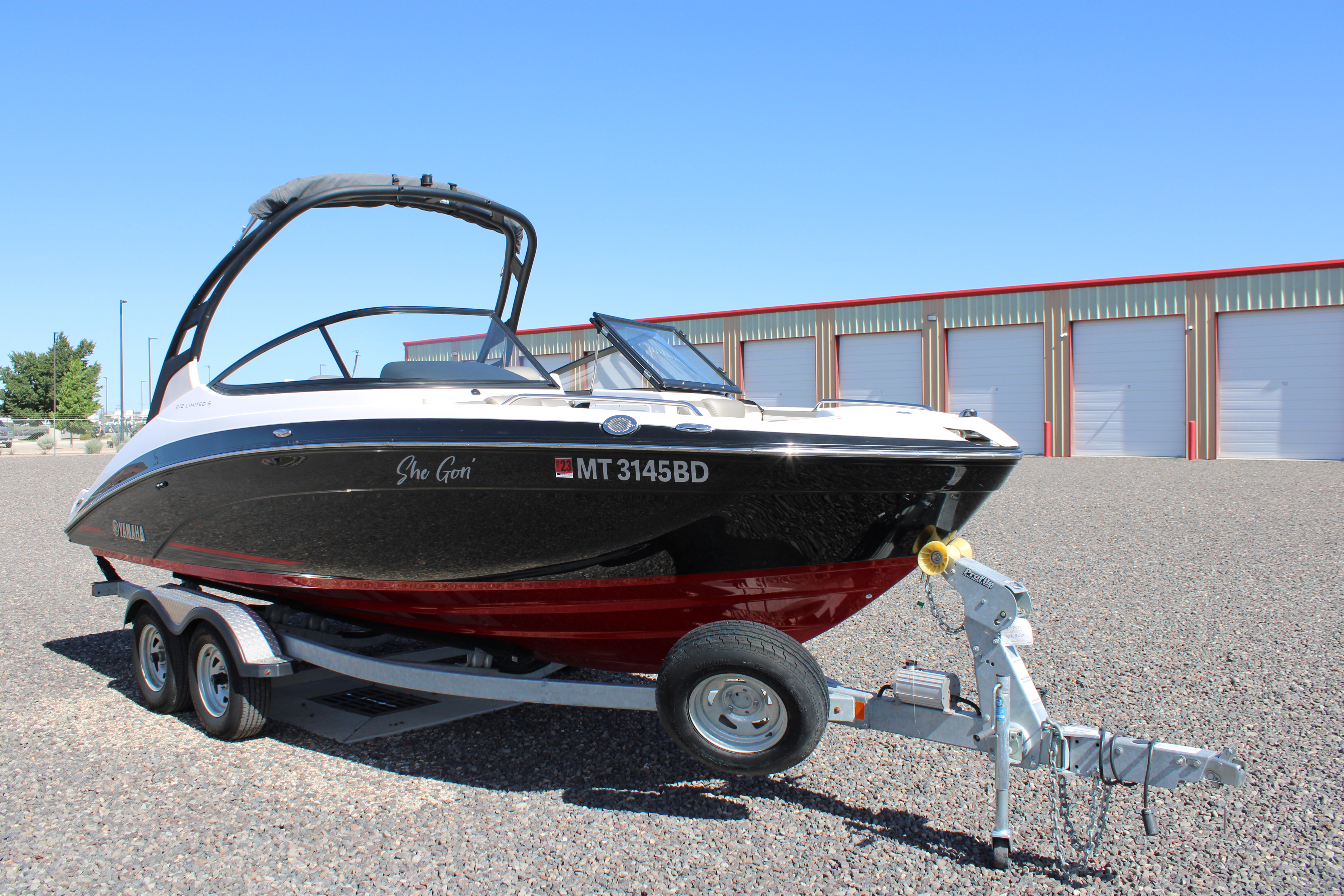 2018 Yamaha Boats 212X Boat