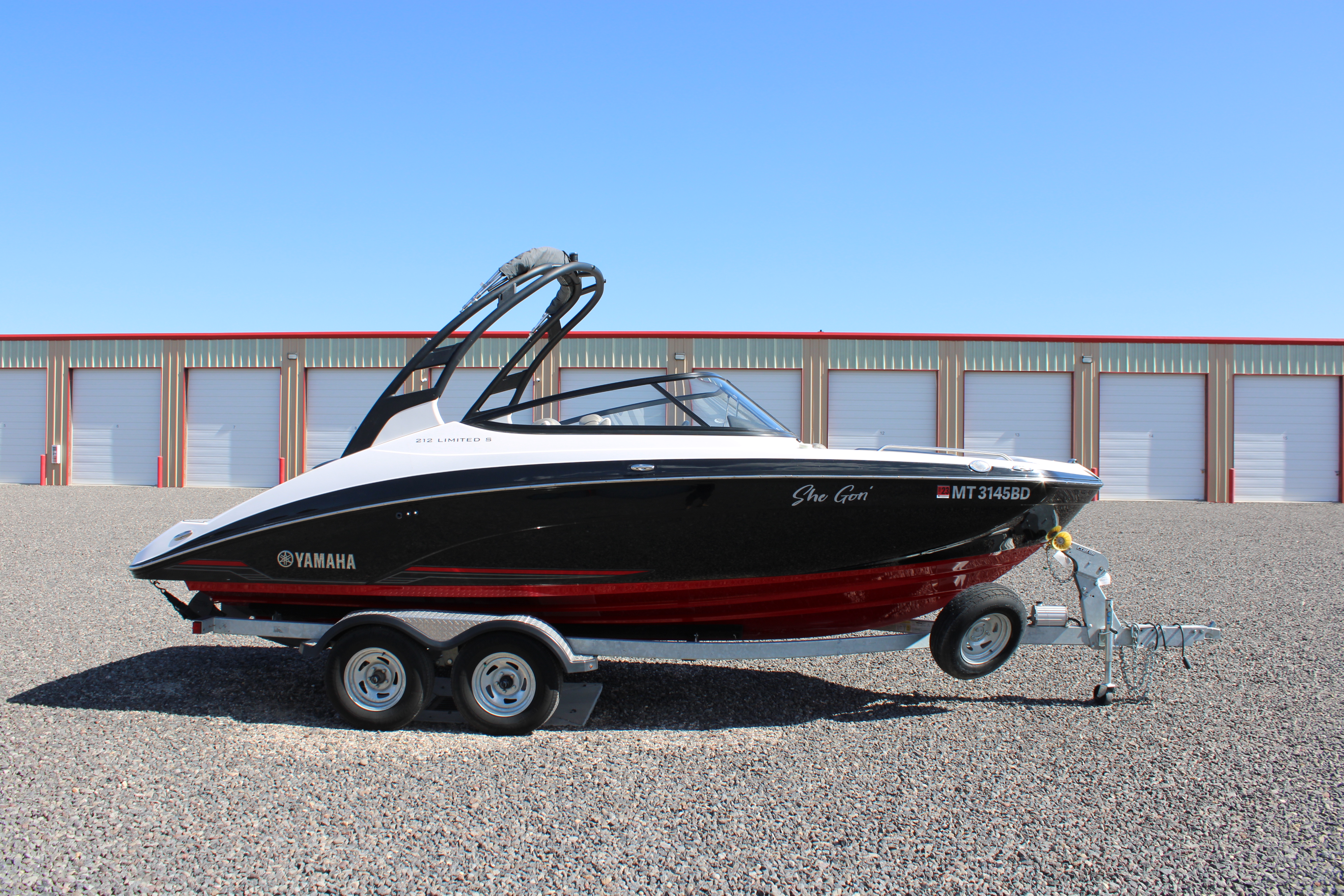 2018 Yamaha Boats 212X Boat