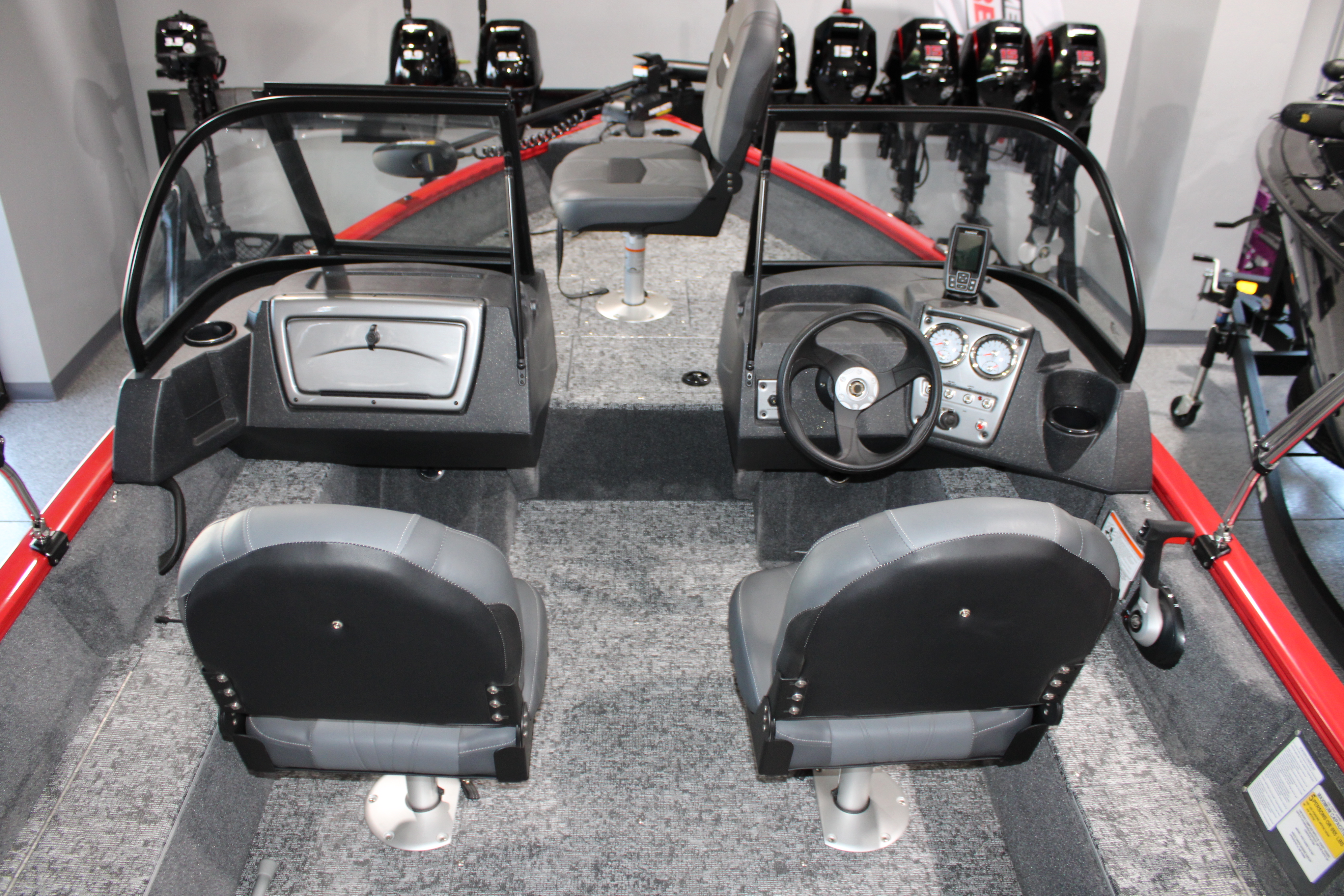 2026 Tracker Boats Pro Guide V-16 WT Boat