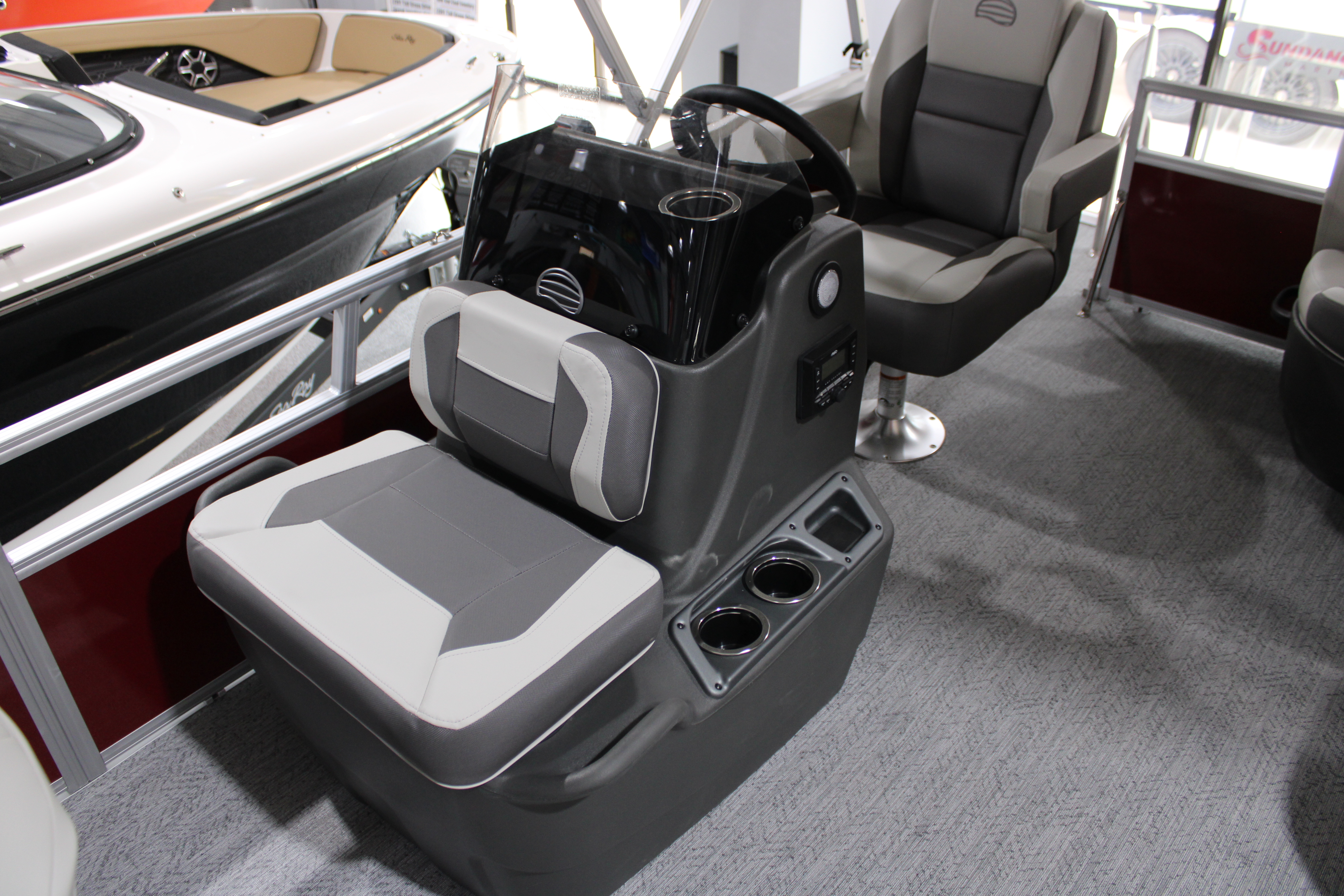 2026 Sun Tracker BB 16XLS Boat