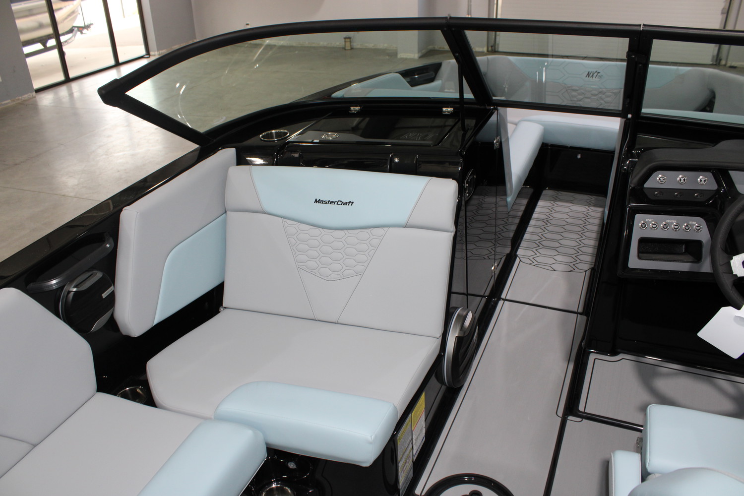 2026 MasterCraft NXT24 Boat