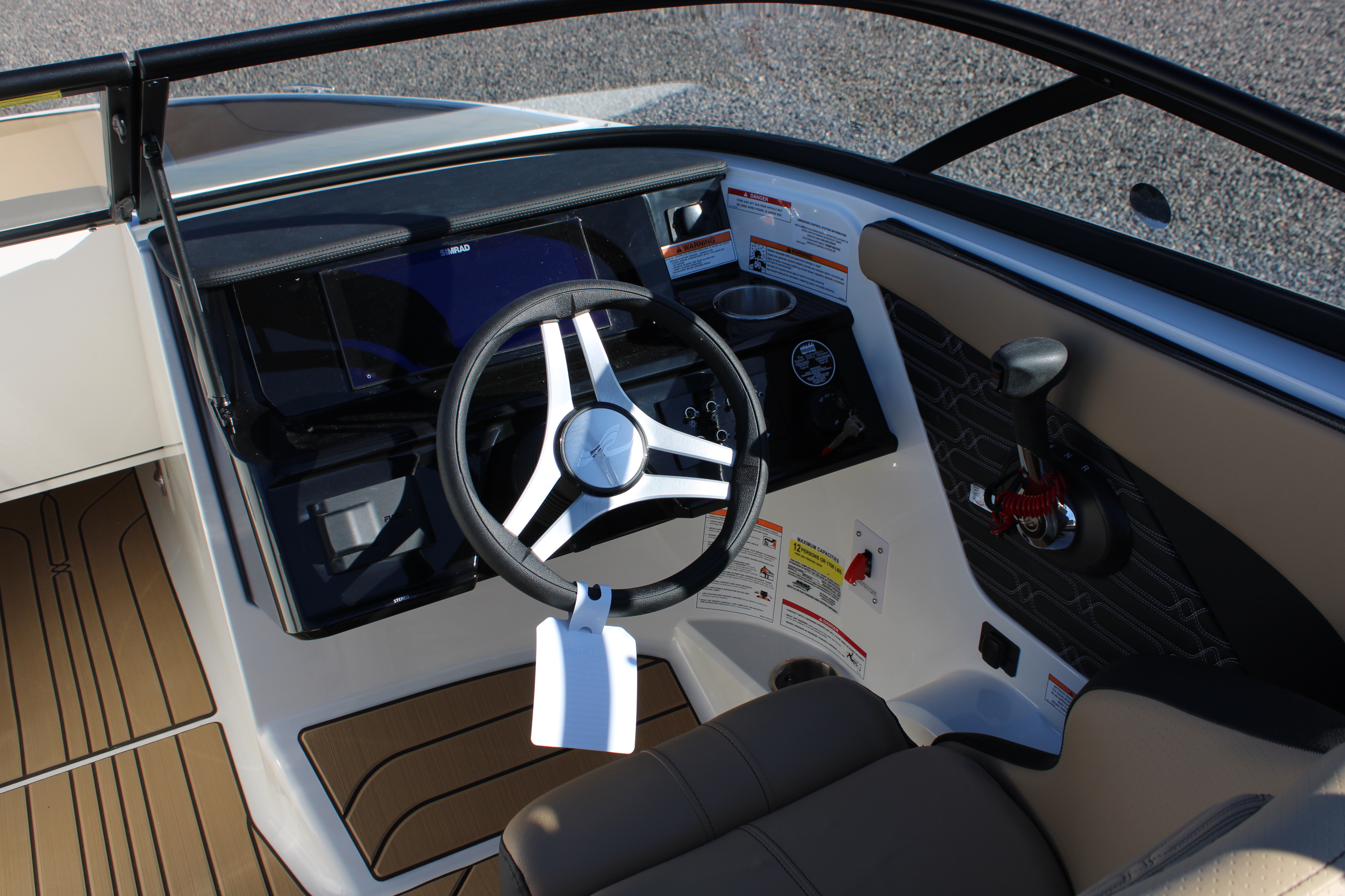 2026 Sea Ray SPX 210 Boat