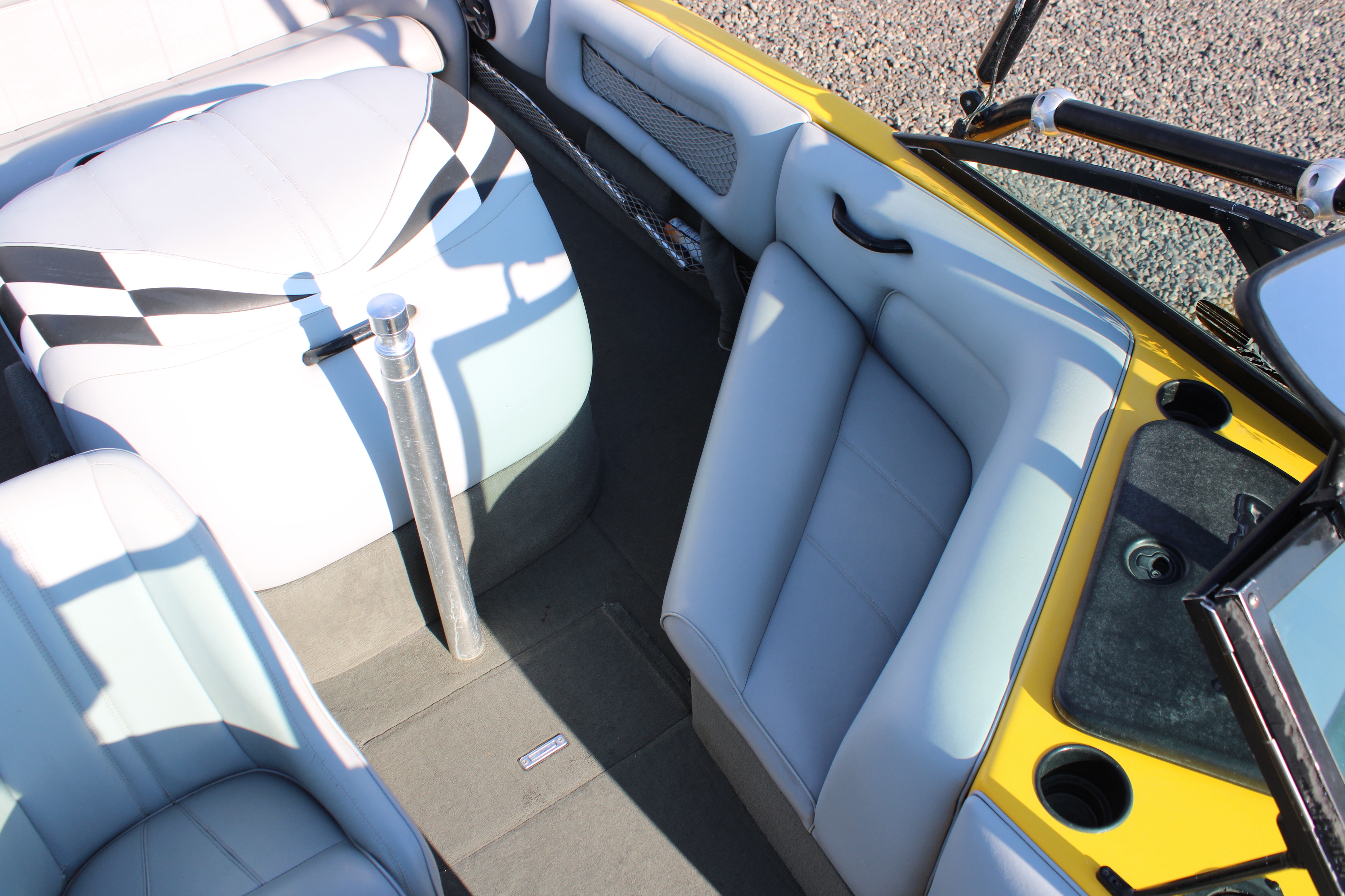 2003 Calabria CAL-AIR 20' Boat
