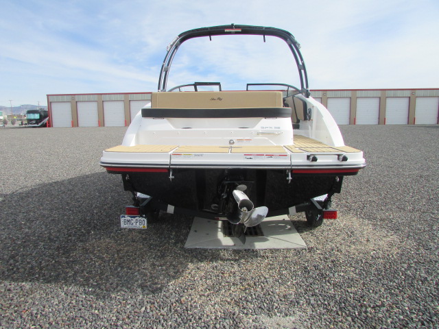 2026 Sea Ray SPX 210 Boat