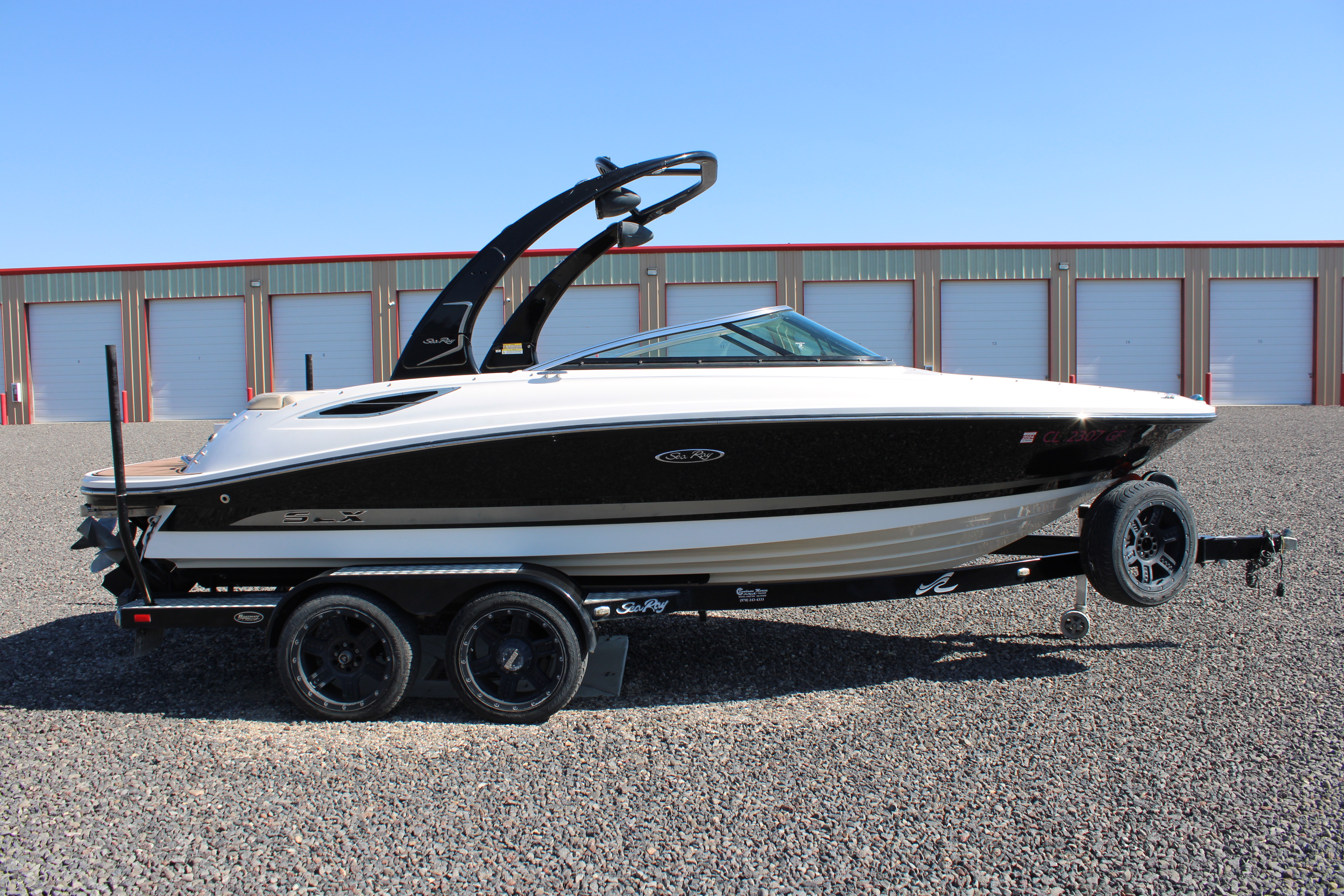2013 Sea Ray 210 SLX Boat