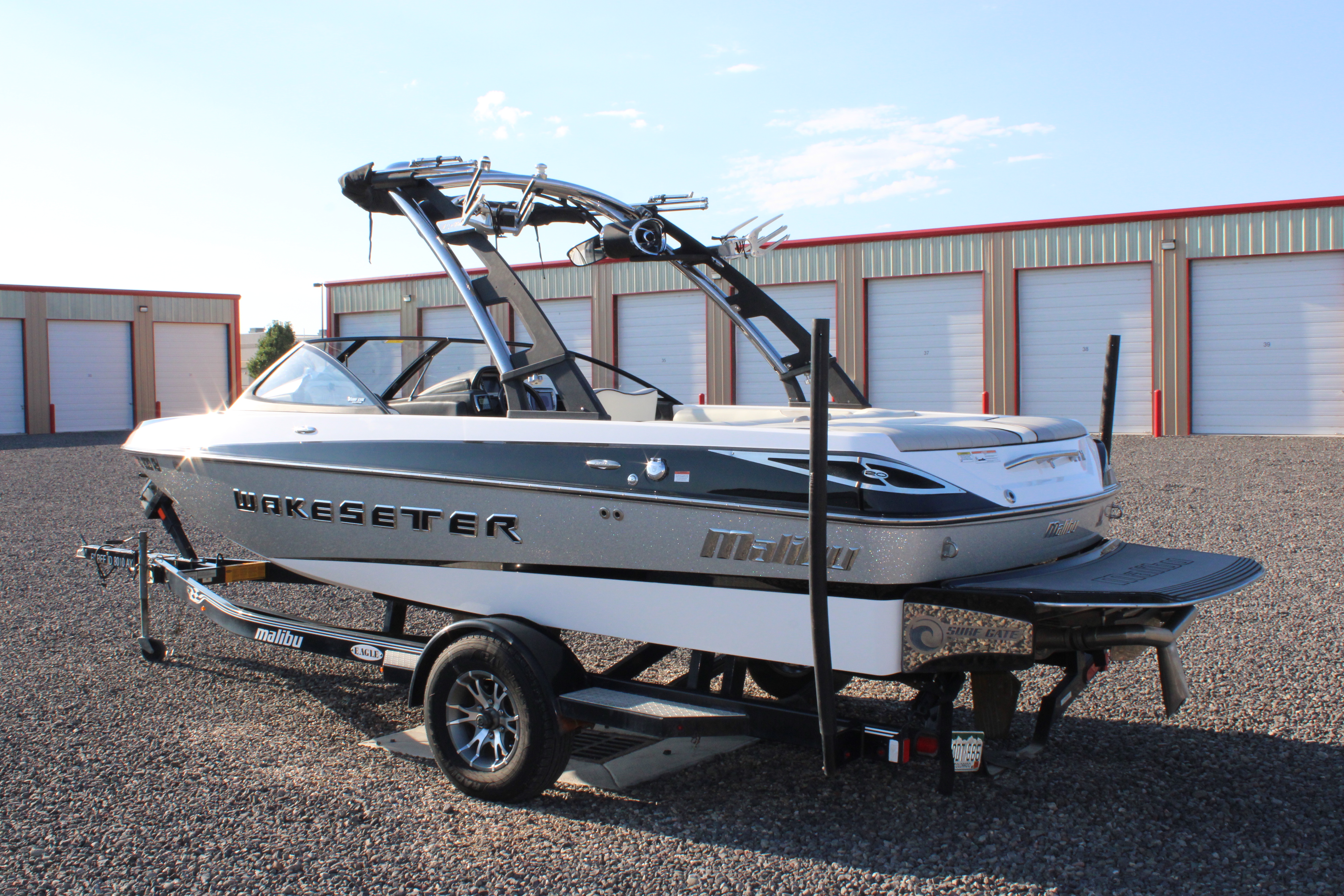 2014 Malibu Wakesetter 20 VTX Boat