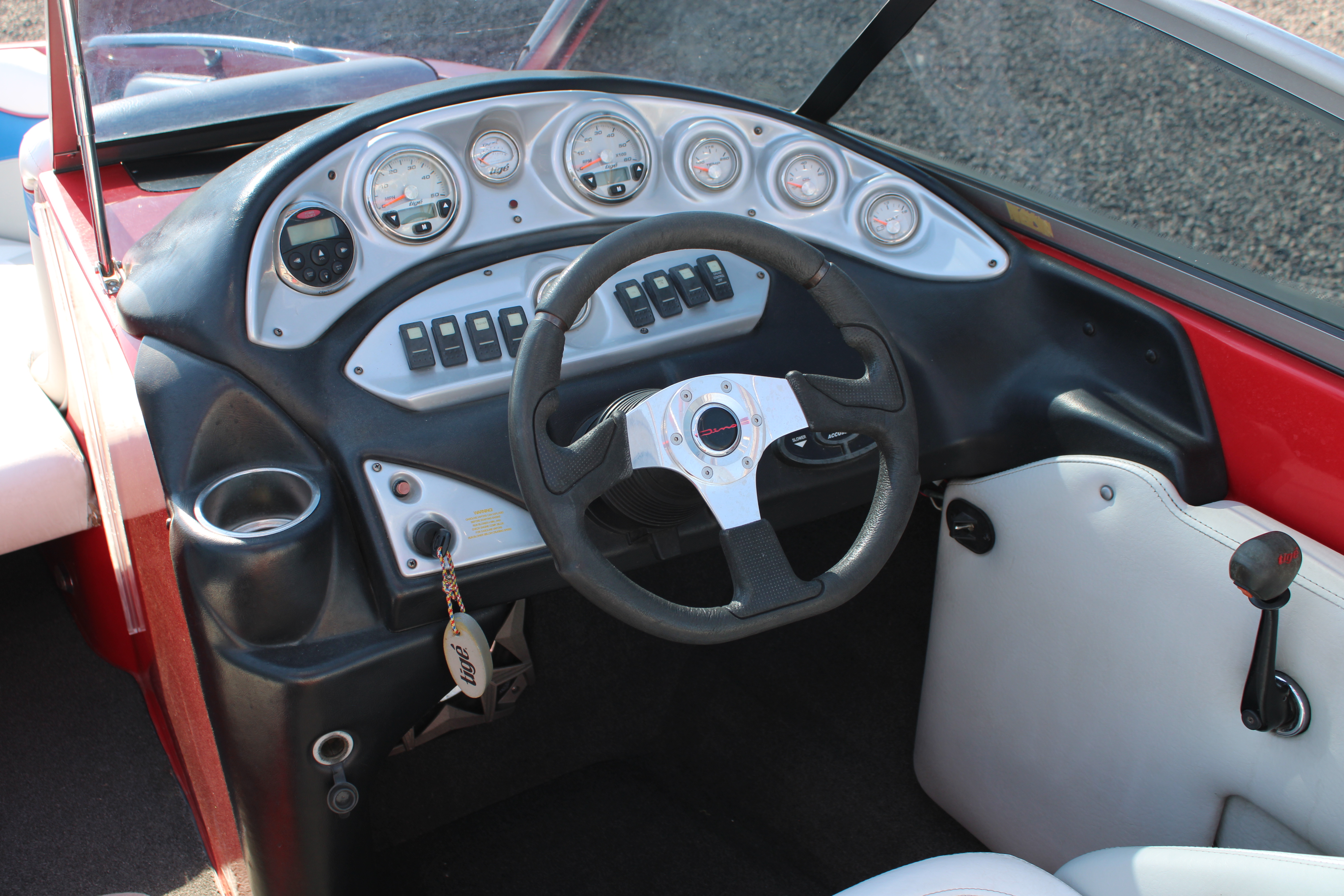 2006 Tige 22 VE Boat