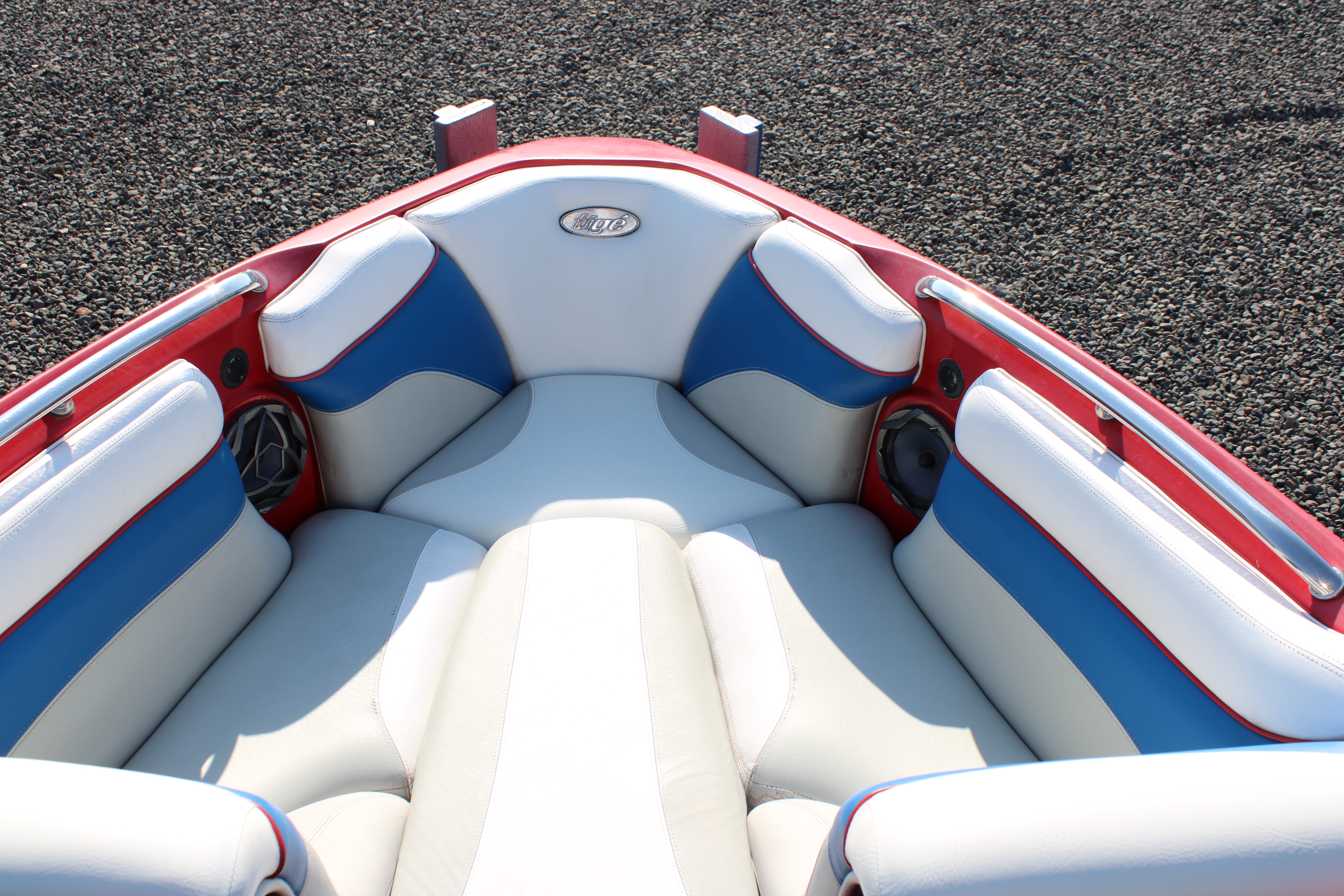 2006 Tige 22 VE Boat