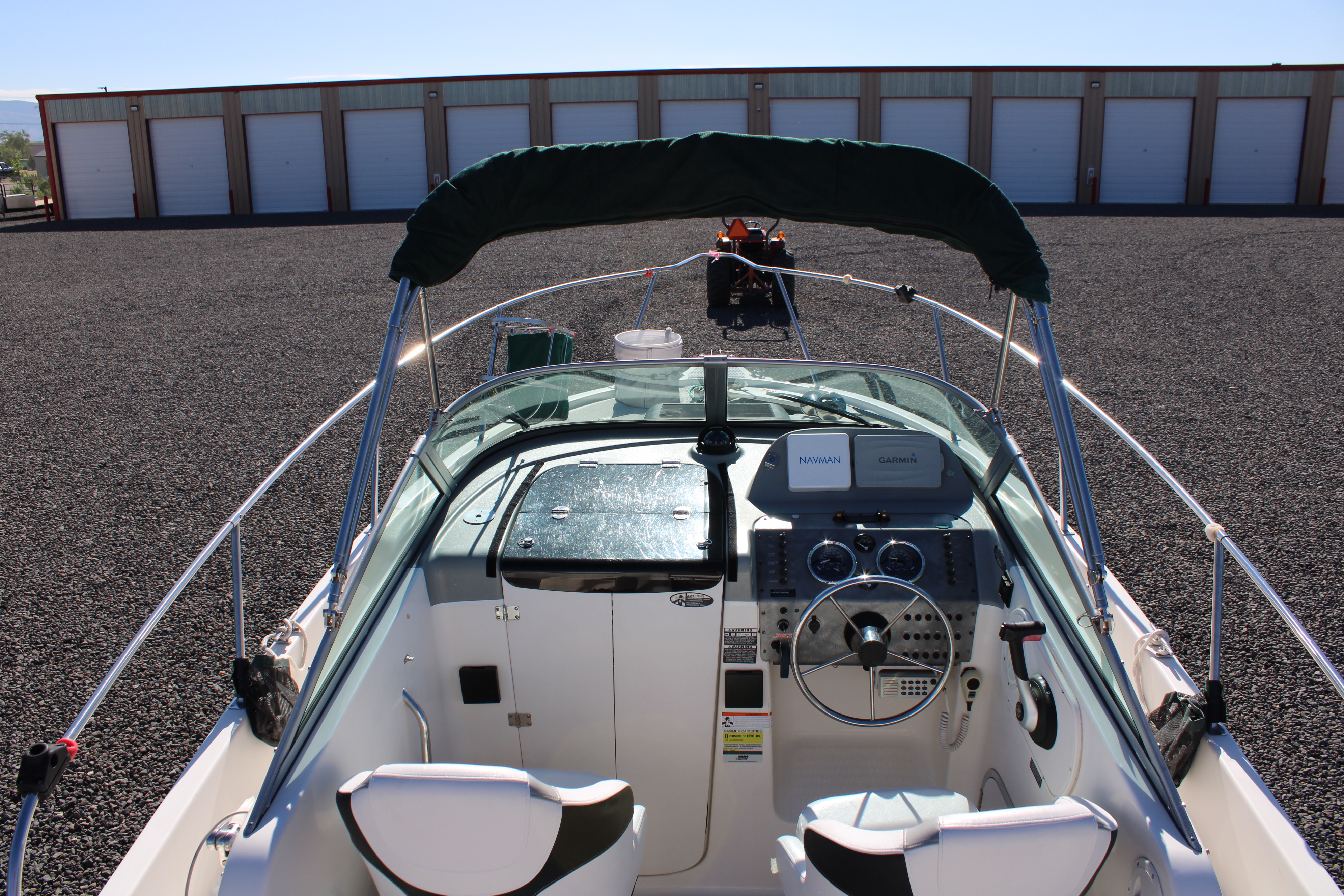2004 Trophy 2502 WALK AROUND Boat