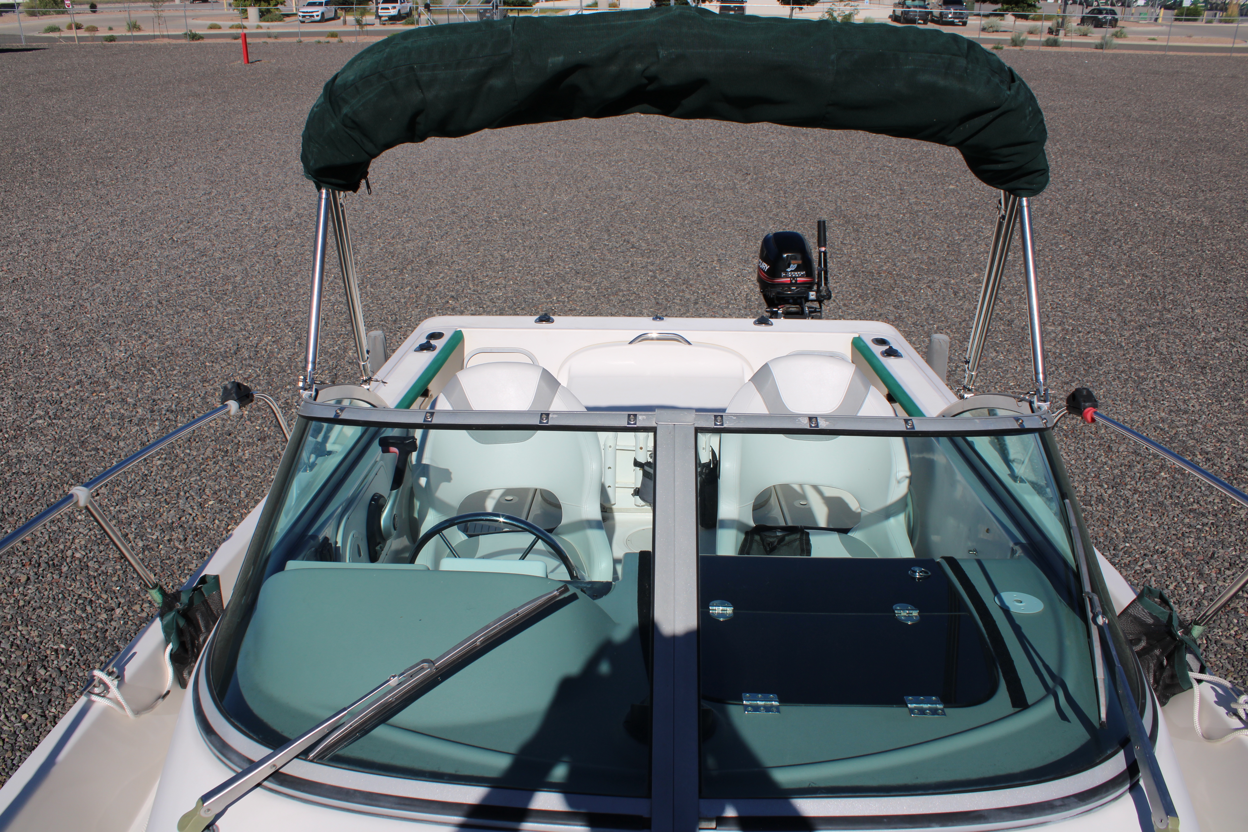 2004 Trophy 2502 WALK AROUND Boat