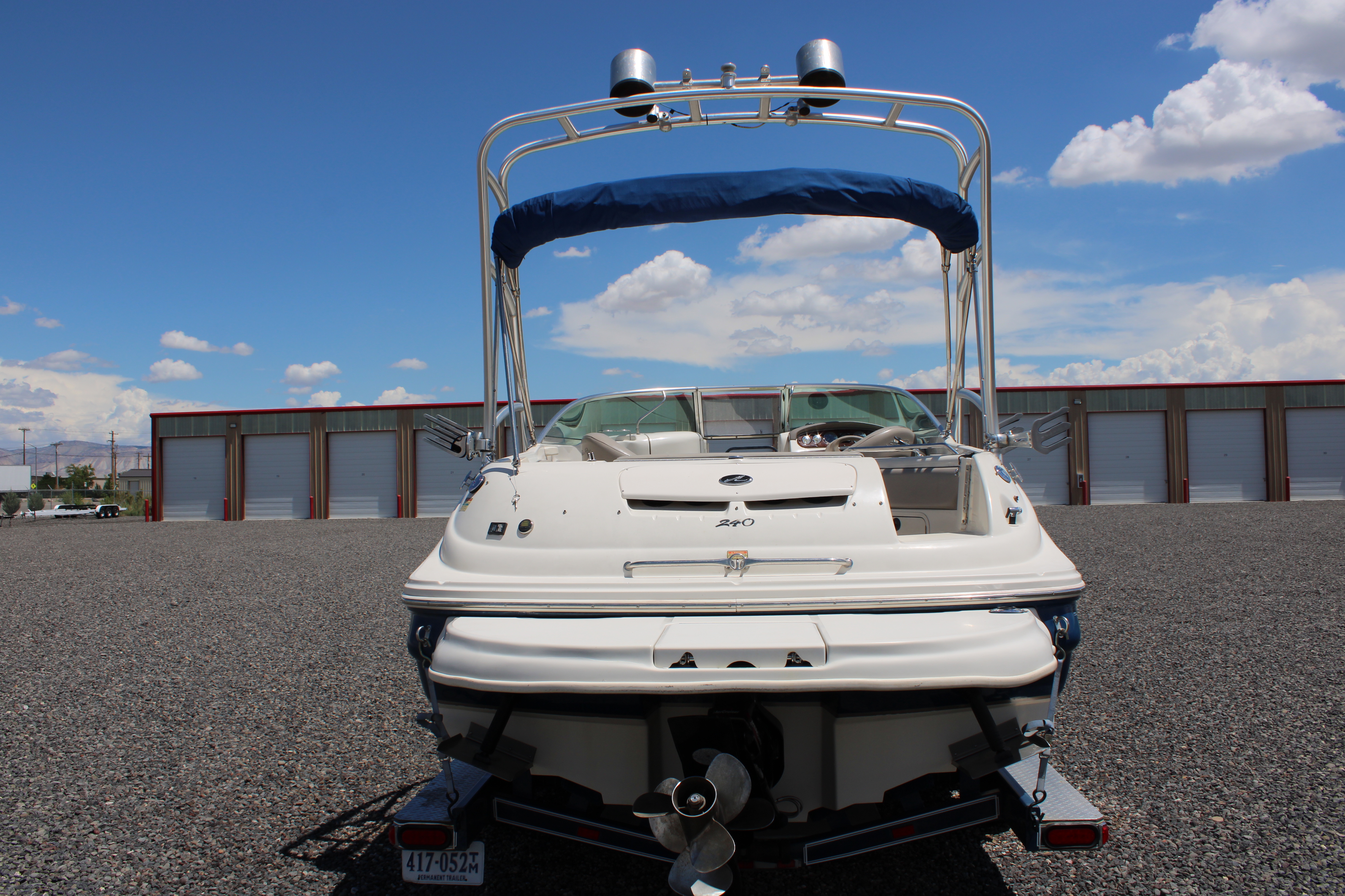 2003 Sea Ray 240 SUNDECK Boat