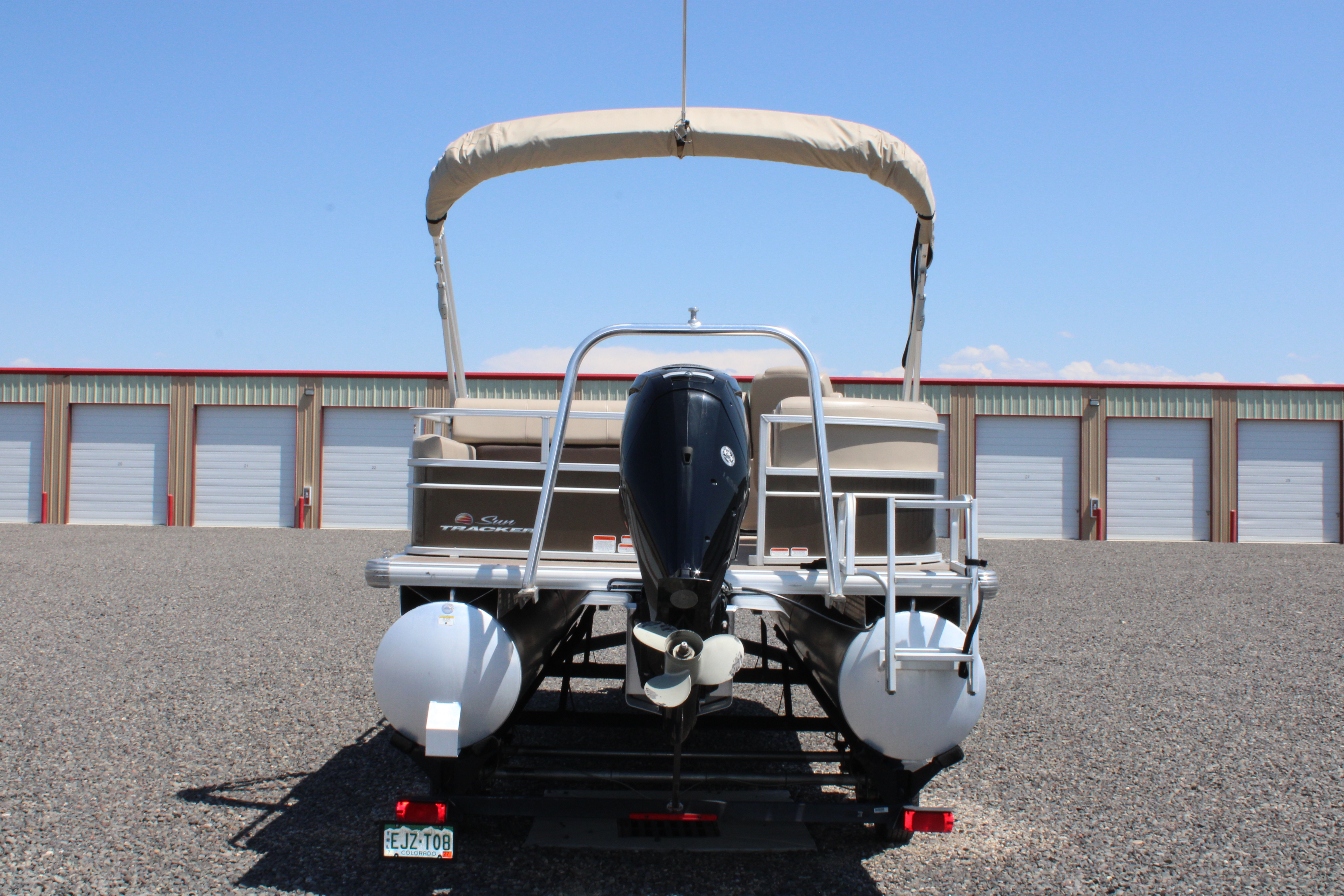 2019 Sun Tracker 22RF Boat
