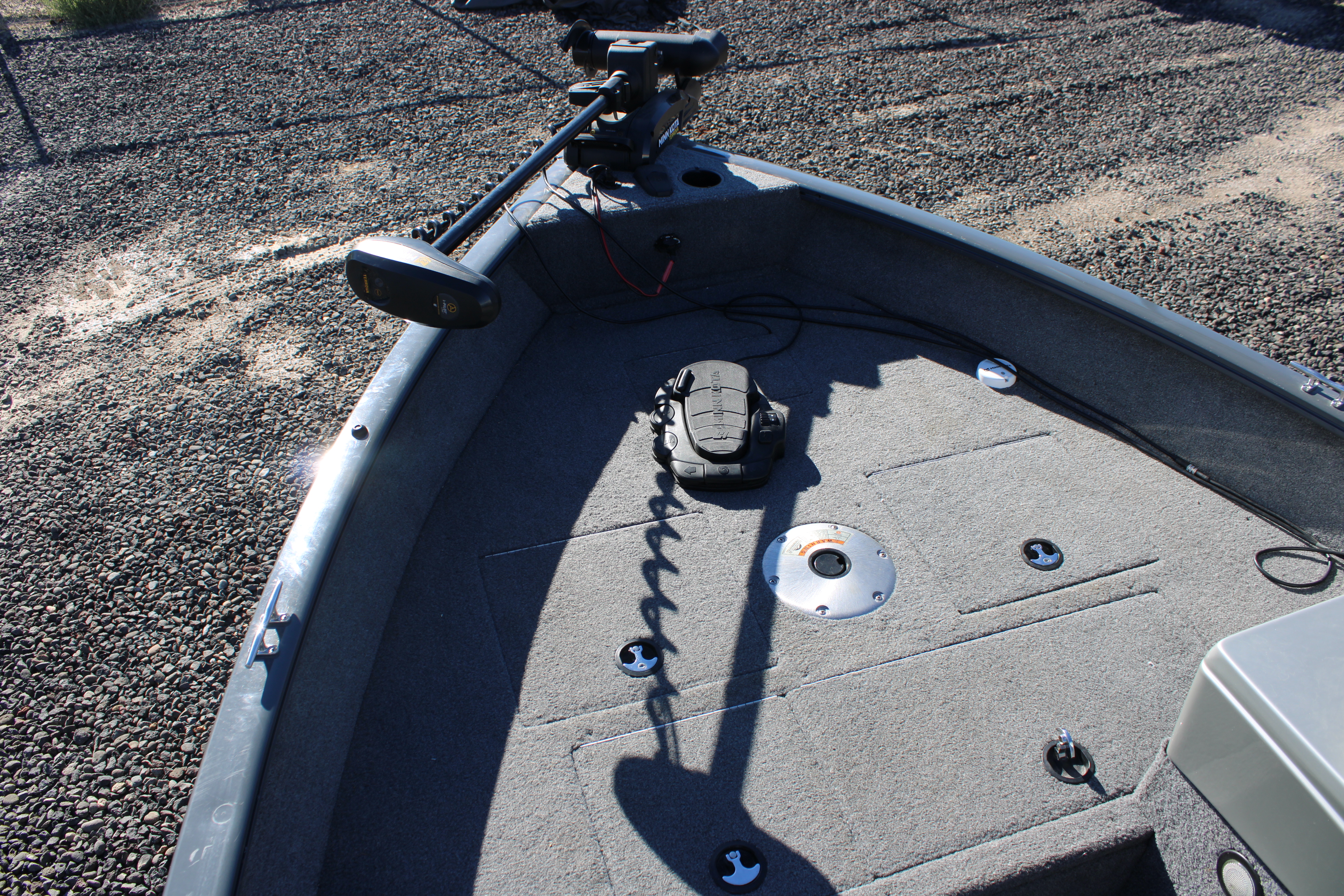 2018 Tracker Boats Pro Guide V-16 SC Boat