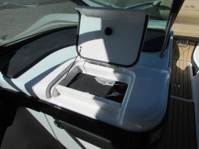 2024 Sea Ray 280 SLX Boat