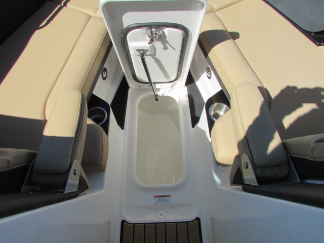 2024 Sea Ray 280 SLX Boat