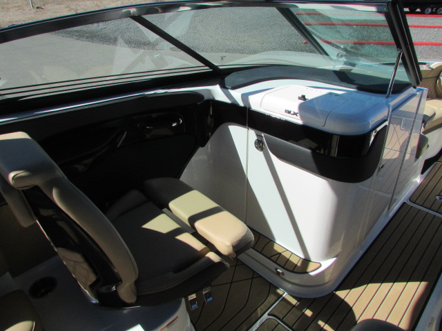 2024 Sea Ray 280 SLX Boat