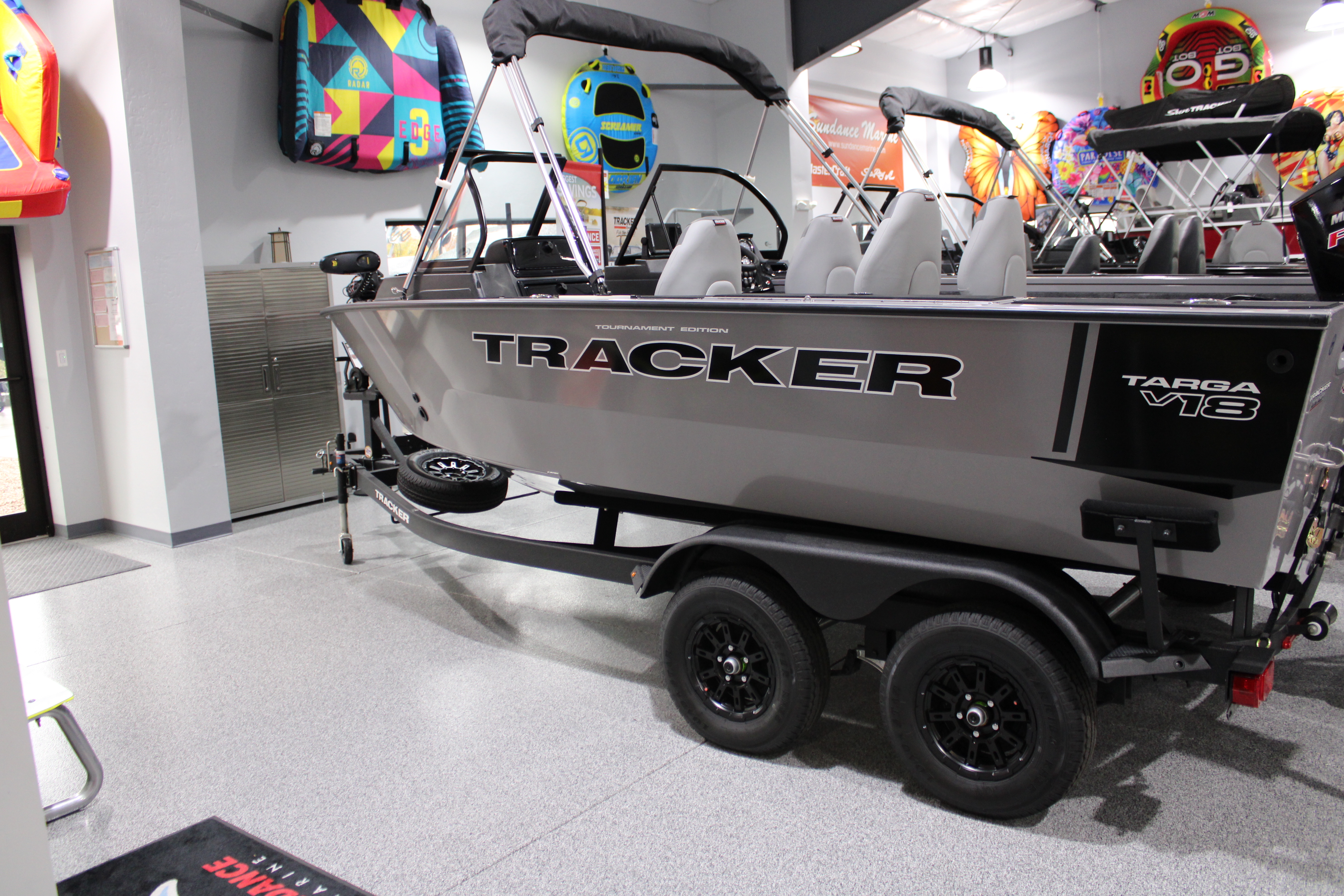 2027 Tracker Boats Targa V-18 WT Boat
