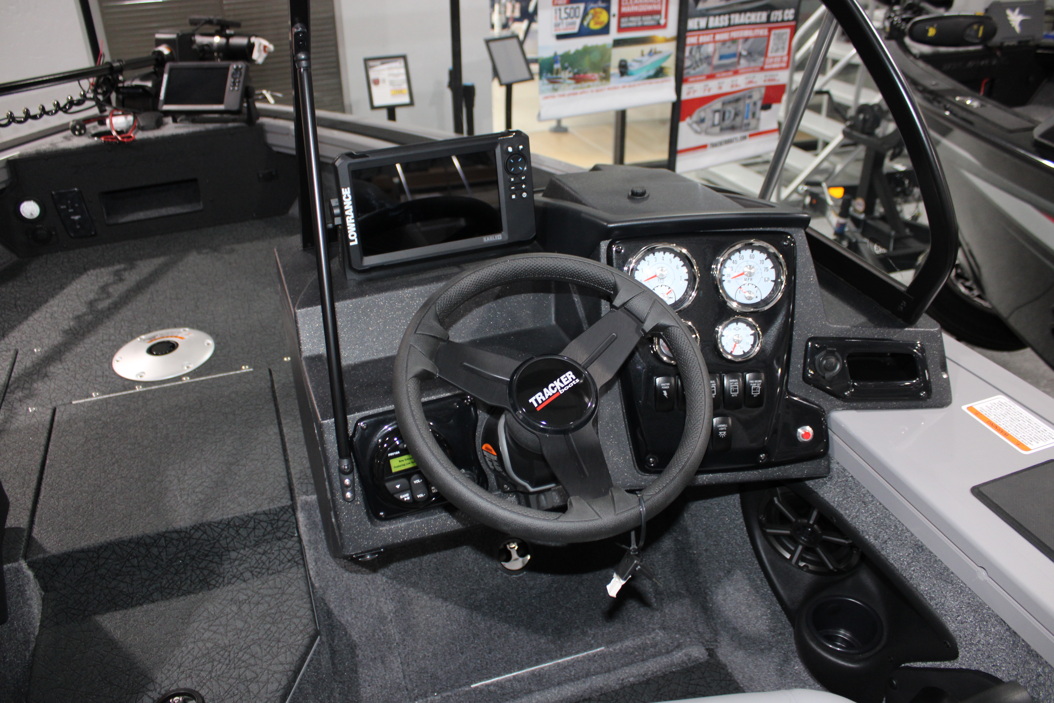 2027 Tracker Boats Targa V-18 WT Boat